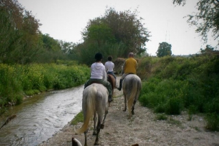  Caminando por el río Vibramarra 